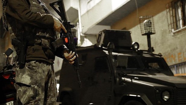 Fatih'te büfe devralma cinayeti: Ermeni toplumundan Evren Damar hayatını kaybetti